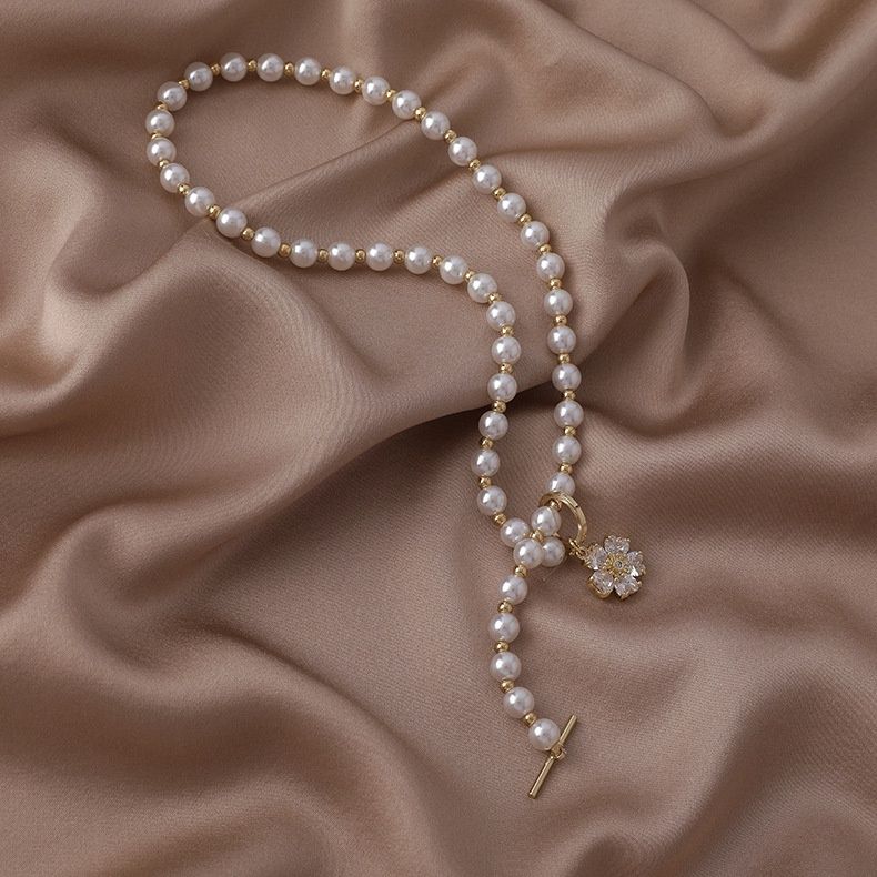 Vòng Cổ Ngọc Trai Tự Nhiên Khoá OT Hoa 5 Cánh Đính Pha Lê MADAME HIEN PEARLS Đáng Yêu Cho Nữ CT048
