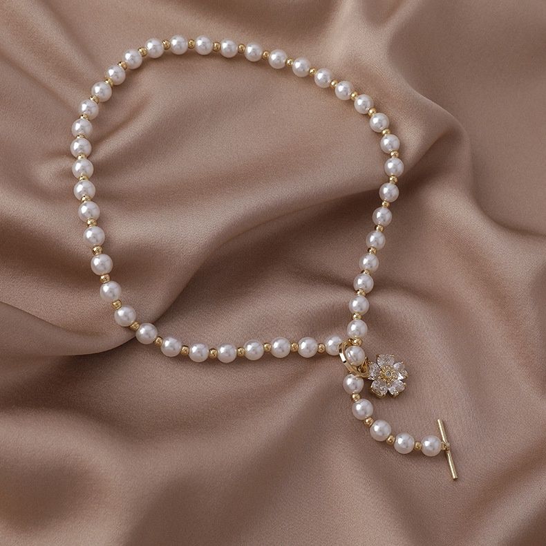 Vòng Cổ Ngọc Trai Tự Nhiên Khoá OT Hoa 5 Cánh Đính Pha Lê MADAME HIEN PEARLS Đáng Yêu Cho Nữ CT048