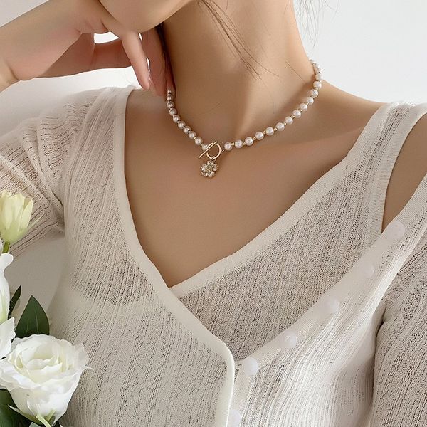 Vòng Cổ Ngọc Trai Tự Nhiên Khoá OT Hoa 5 Cánh Đính Pha Lê MADAME HIEN PEARLS Đáng Yêu Cho Nữ CT048