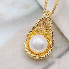 Bộ Set Dây Chuyền và Bông Tai Ngọc Trai Dáng Tổ Chim Vàng Golden Nest