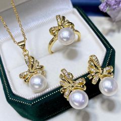 Bộ Set Trang Sức Ngọc Trai Dây Chuyền, Nhẫn Và Bông Tai Nơ Đáng Yêu MADAME HIEN PEARLS Cho Nữ SPS100