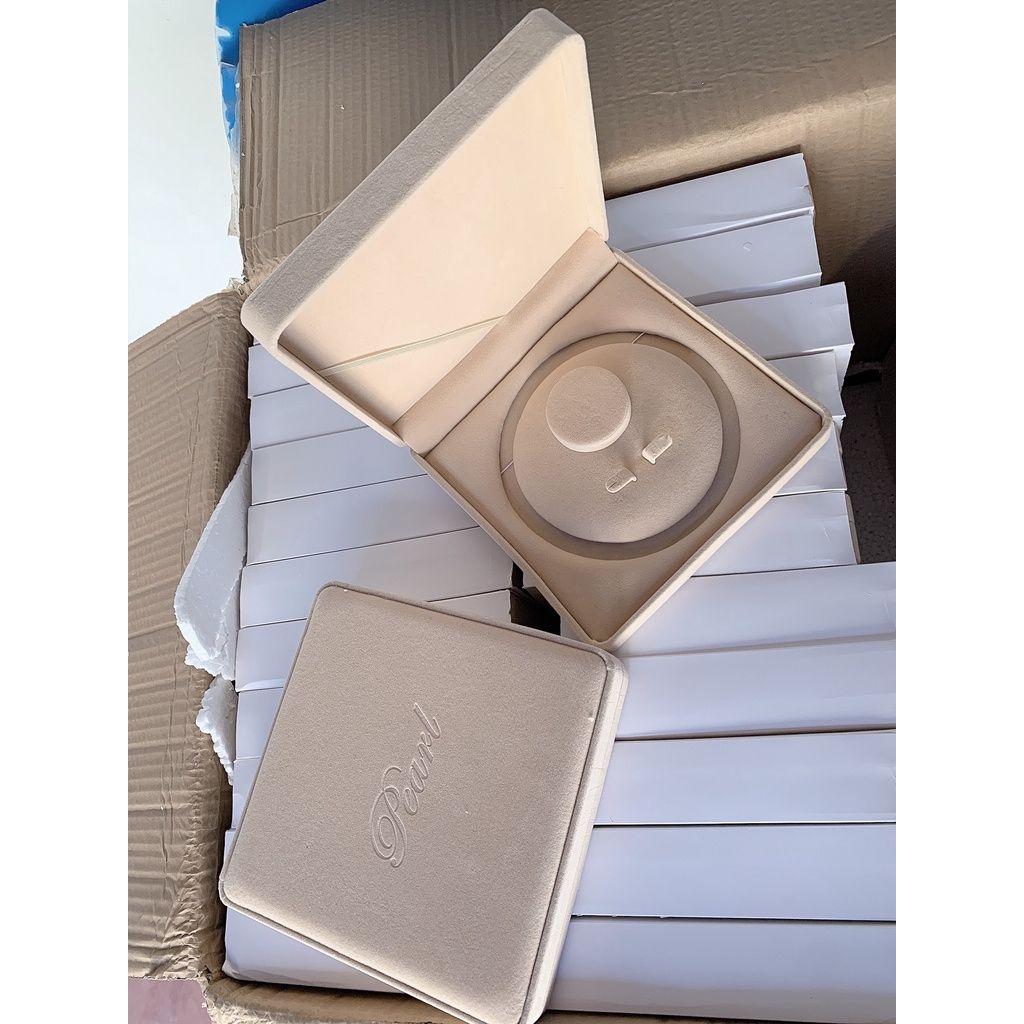 Hộp đựng trang sức Pearls cao cấp 19cm * 19cm * 4cm PKG006H