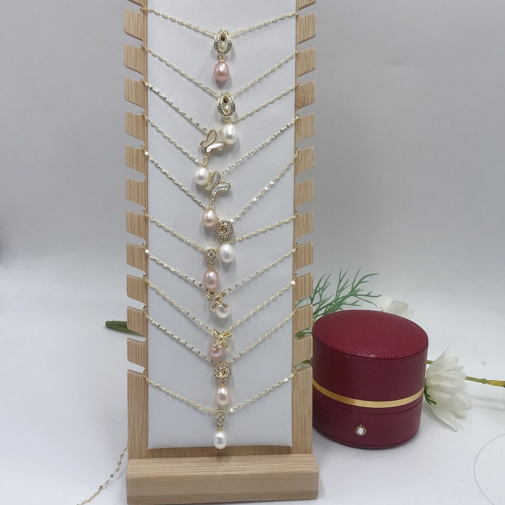 Mặt Dây Chuyền Ngọc Trai Giọt Nước Tự Nhiên Đính Mặt Đá MADAME HIEN PEARLS Đơn Giản MG026