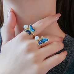 Nhẫn Ngọc Trai Tự Nhiên Mặt Bướm Bay Xà Cừ Vỏ Bàu Ngư MADAME HIEN PEARLS Cho Nữ NN110