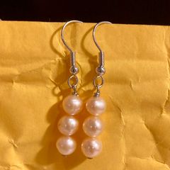 Bông Tai Móc Bạc 3 Hạt Ngọc Trai Nước Ngọt Tự Nhiên 7-8mm MADAME HIEN PEARLS BTT029