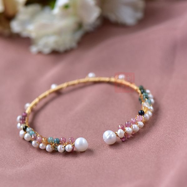 Vòng Tay Xoắn Handmade Đính Ngọc Trai Tự Nhiên Phối Đá Đa Sắc MADAME HIEN PEARLS Đáng Yêu VTB029