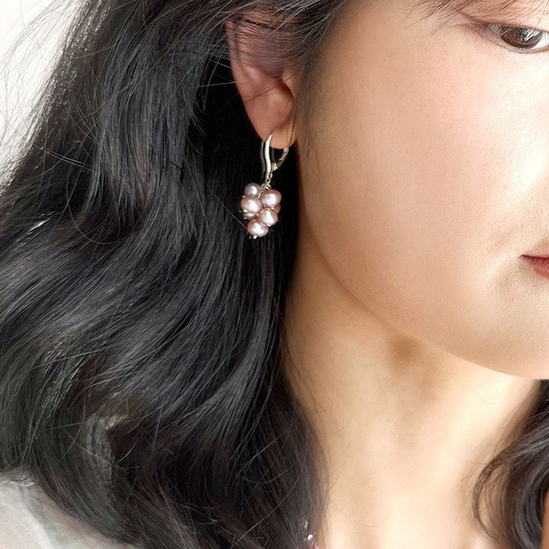 Bông Tai Ngọc Trai Tự Nhiên Khoá Tròn Đính Ngọc Trai Kiểu Chùm Nho MADAME HIEN PEARLS Cho Nữ BTN230