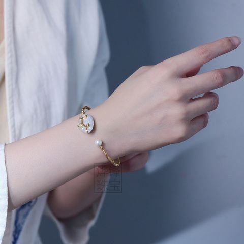 Vòng Tay Tự Nhiên Baroque Bất Cân Đối Hạt To Nhỏ Kiểu Còng Cứng MADAME HIEN PEARLS Cá Tính Mạnh Mẽ VTB056