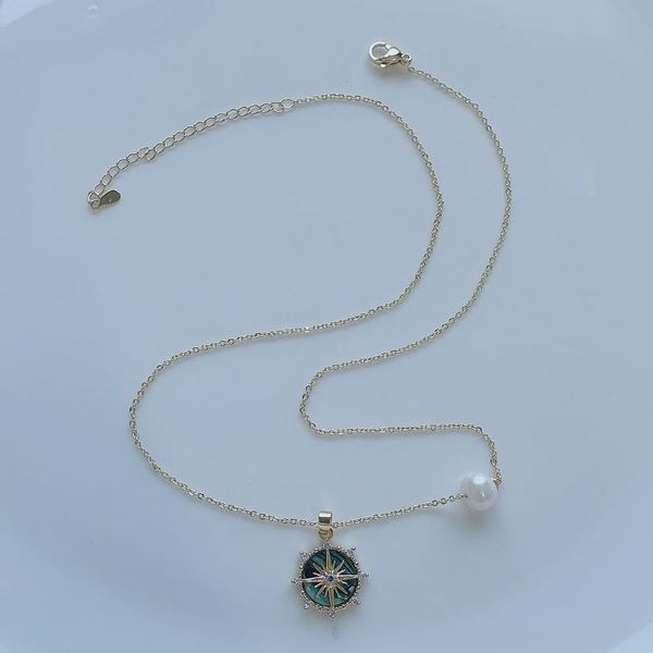 Dây Chuyền Ngọc Trai Mặt Ngôi Sao La Bàn Compass Star Cẩn Xà Cừ Bàu Ngư Xanh MADAME HIEN PEARLS Cho nữ MN066