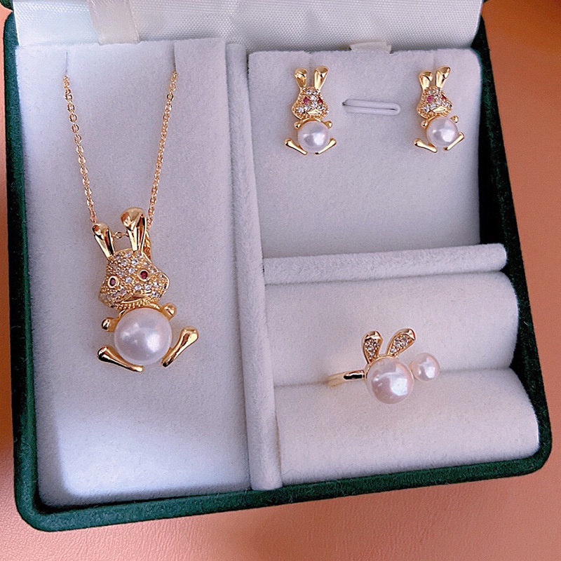 Set Trang Sức Vòng Cổ Bông Tai Nhẫn Thỏ Bunny Đính Ngọc Trai Tự Nhiên MADAME HIEN PEARLS SPS053TR