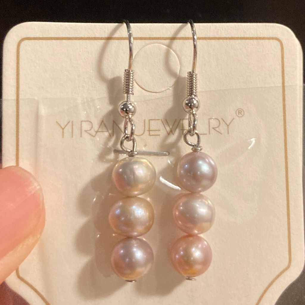 Bông Tai Móc Bạc 3 Hạt Ngọc Trai Nước Ngọt Tự Nhiên 7-8mm MADAME HIEN PEARLS BTT029