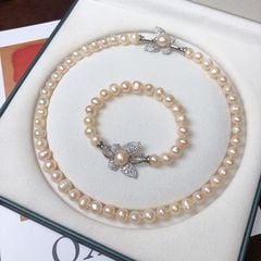Bộ Set Ngọc Trai Vòng cổ và Vòng Tay Trắng Tự Nhiên Mặt Bướm Đính Hạt Ngọc Trai Xinh Xắn MADAME HIEN PEARLS Cho Nữ SCT043