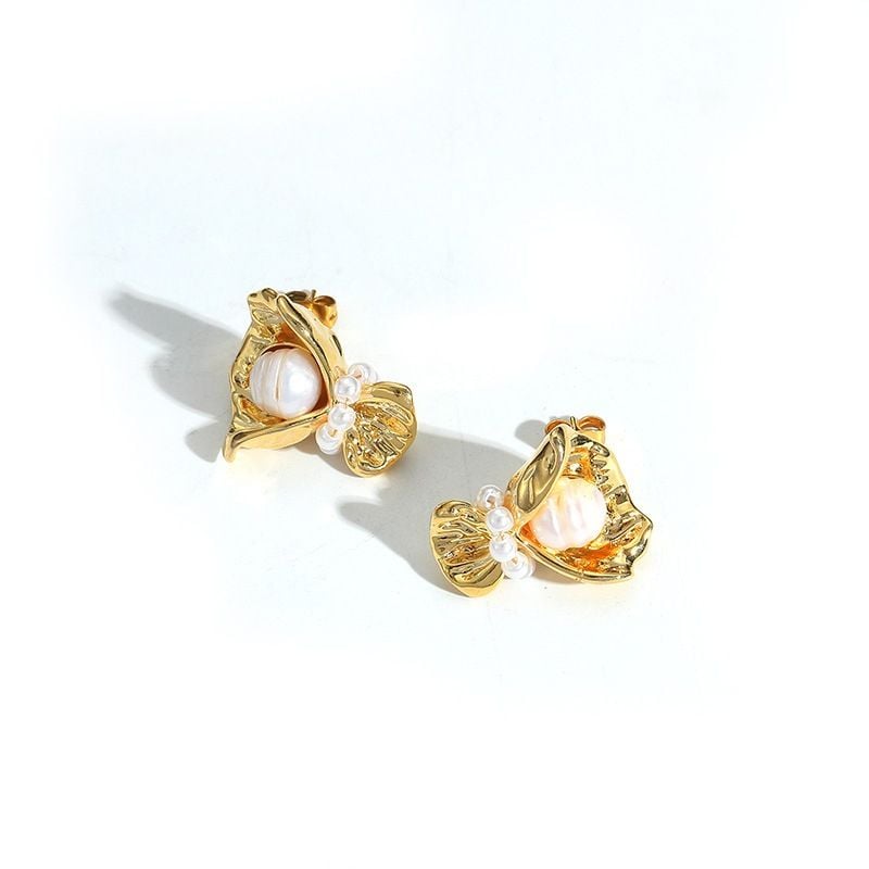Bông Tai Kim Bạc s925 Đính Ngọc Trai Tự Nhiên Tạo Dáng Đoá Hoa Lãng Mạn MADAME HIEN PEARLS BTT094