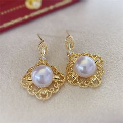 Bông Tai Ngọc Trai Khung Ren Mạ Vàng 18K Đính Ngọc Trai Khung Khảm Hình Học Tứ Giác MADAME HIEN PEARLS BTN173