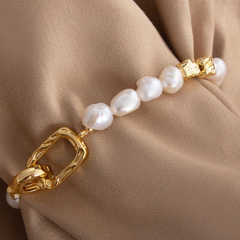 Vòng Tay Ngọc Trai Phong Cách Cá Tính Unisex Lắc tay Nam Nữ Sang Trọng Cao Cấp MADAME HIEN PEARLS VTG017