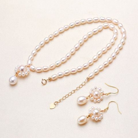Vòng Cổ Ngọc Trai Tự Nhiên Dáng Hạt Gạo Mặt Ngọc Trai Kết Tạo Hoa Hướng Dương MADAME HIEN PEARLS Xinh Xắn Cho Nữ CG067
