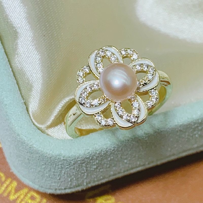 Nhẫn Ngọc Trai Tự Nhiên Phong Cách Hoàng Gia MADAME HIEN PEARLS Sang Trọng NN070