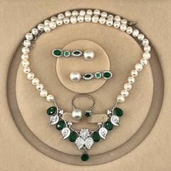 Bộ Set Ngọc Trai Vòng Cổ, Bông Tai và Nhẫn Tự Nhiên Đính Đá Quý Xanh Lục Bảo MADAME HIEN PEARLS Cho Nữ SCT029