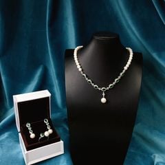 Bộ Set Ngọc Trai Vòng Cổ, Bông Tai và Nhẫn Tự Nhiên Đính Đá Quý Xanh Lục Bảo MADAME HIEN PEARLS Cho Nữ SCT029