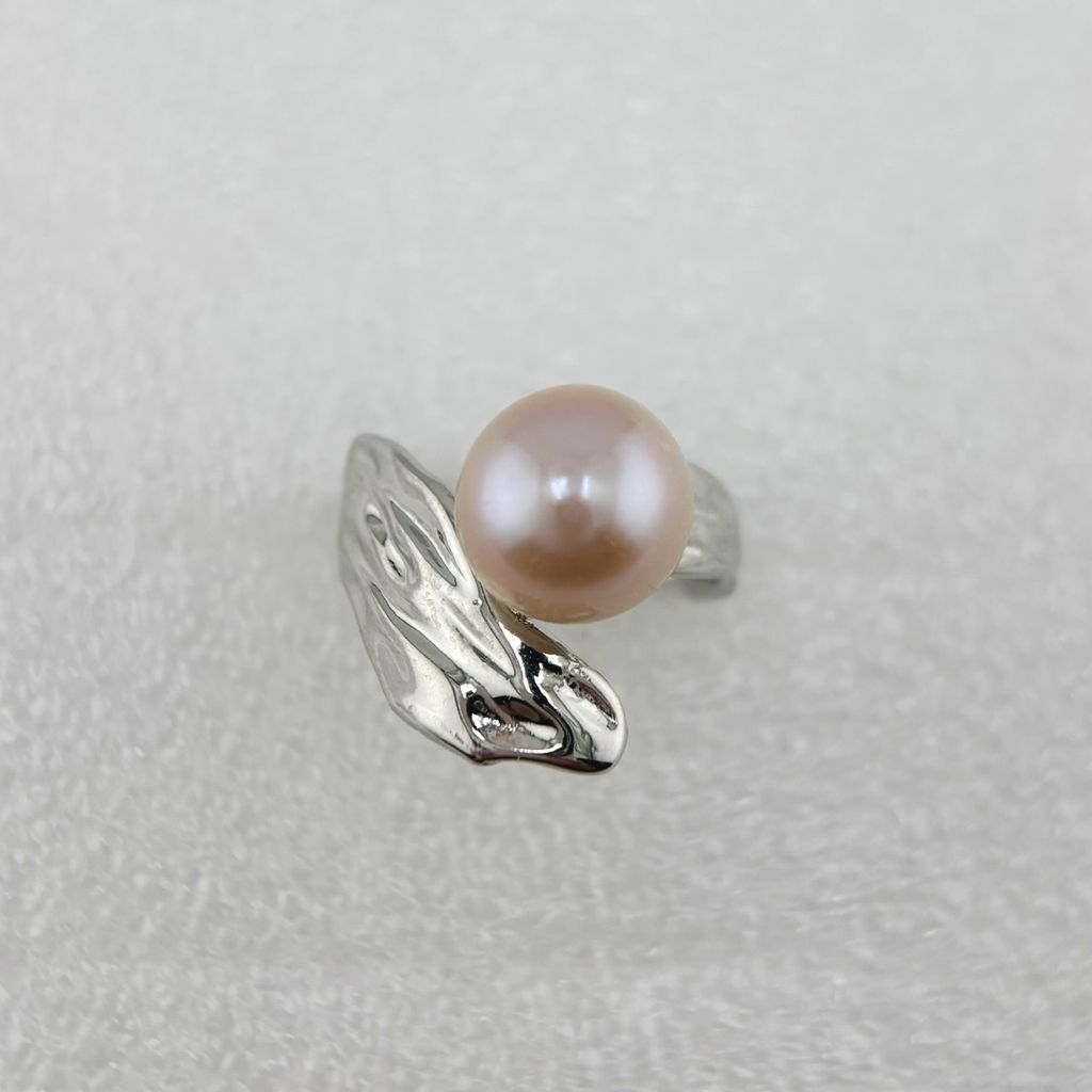 Nhẫn Ngọc Trai Tự Nhiên Khung Sóng Kim Loại Cá Tính Thời Trang Nam Nữ MADAME HIEN PEARLS NN078