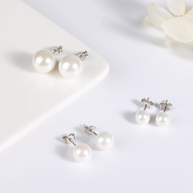 Bông Tai Bạc Ý s925 Đính 1 Hạt Ngọc Trai Trắng Tròn Tự Nhiên Tối Giản MADAME HIEN PEARLS BTT051