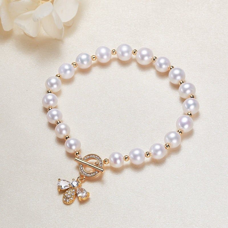 Vòng Tay Chuỗi Ngọc Trai Tự Nhiên Mặt Khoá OT Phối Tua Rua Cham Ong Little Bee MADAME HIEN PEARLS VTT093