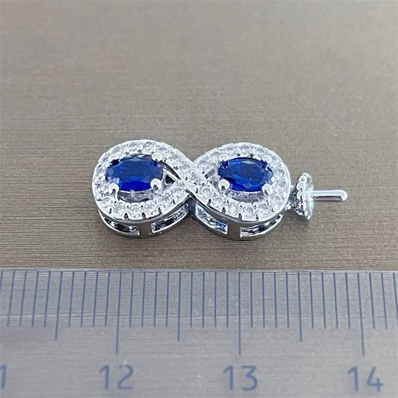 Dây Chuyền Ngọc Trai Tròn Tự Nhiên Phối Mặt Đá Sapphire Hình Số 8 May Mắn MADAME HIEN PEARLS MT045