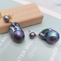 Bông tai Ngọc Trai Tua Rua Hạt Dị Baroque Đen Lông Công Phối Mặt Nụ MADAME HIEN PEARLS Thời Trang Nữ BTB078