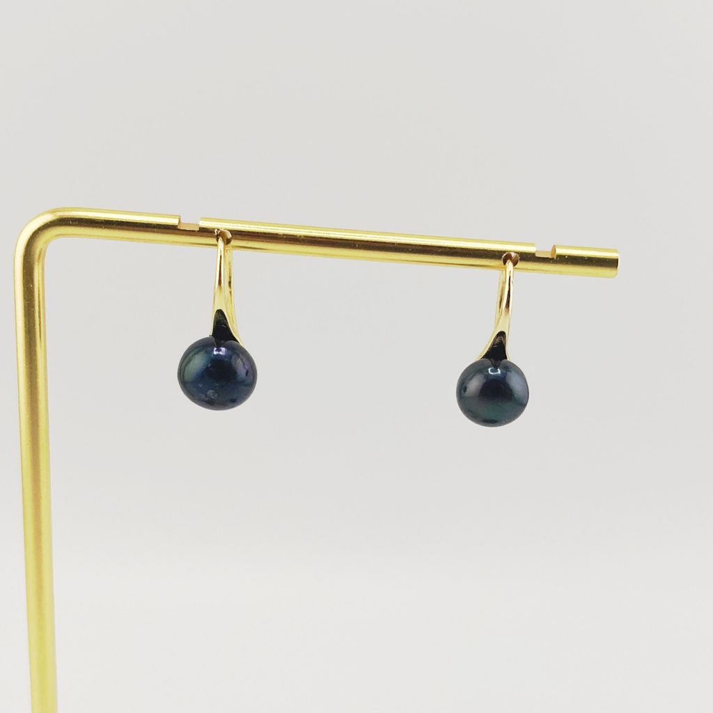 Bông Tai MADAME HIEN PEARL Hạt trai trắng 7-8mm AAA Bạc Ý 925 Dáng gót giày BTN005