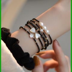 Vòng Tay Pha Lê Đen Phối Mặt 3 Hạt Ngọc Trai Oval Tự Nhiên MADAME HIEN PEARLS Unisex Nam Nữ VTG030