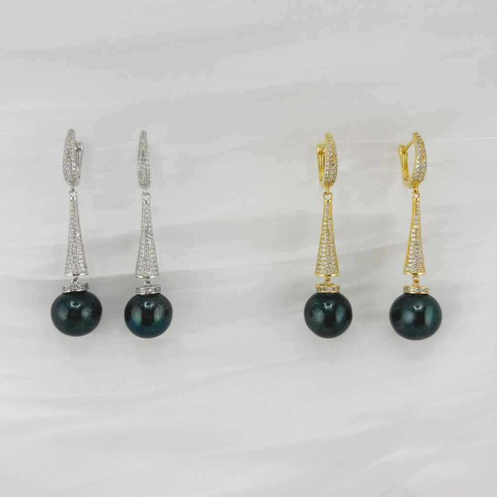 Bông Tai Ngọc Trai Phối Chuôi Bạc Dài Móc Câu Có Khoá Đính Pha Lê Lấp Lánh MADAME HIEN PEARLS Bông Tai Thiết Kế Cao Cấp BTT077