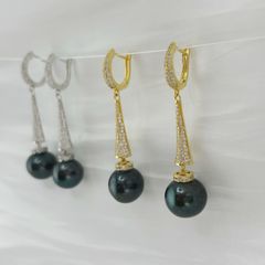 Bông Tai Ngọc Trai Phối Chuôi Bạc Dài Móc Câu Có Khoá Đính Pha Lê Lấp Lánh MADAME HIEN PEARLS Bông Tai Thiết Kế Cao Cấp BTT077