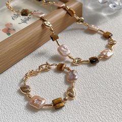 DESIGNER JEWELRY Vòng Cổ Ngọc Trai Tự Nhiên Baroque Vuông Phối Viên Hổ Phách Vuông Và Cham Vàng Sang Trọng Cá Tính Thời Trang RUNWAY MADAME HIEN PEARLS CB052