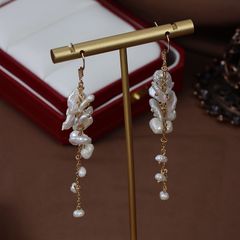 Designer Jewelry Bông Tai Thiết Kế Ngọc Trai Dị Keshi Tự Nhiên Tua Rua Kiểu Chùm Nho Niche Retro MADAME HIEN PEARLS BTB052