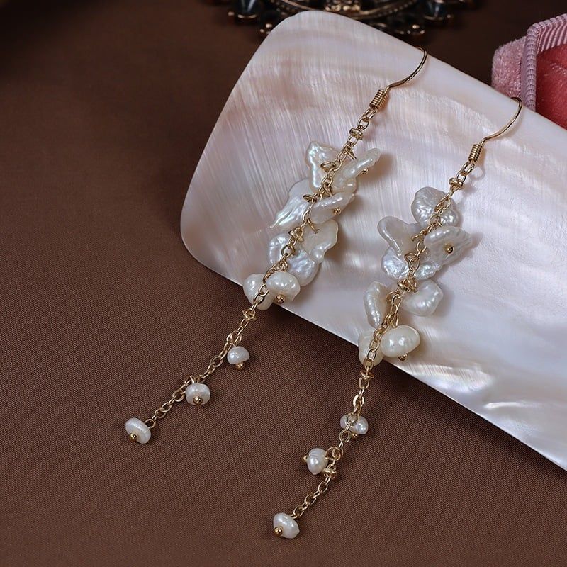 Designer Jewelry Bông Tai Thiết Kế Ngọc Trai Dị Keshi Tự Nhiên Tua Rua Kiểu Chùm Nho Niche Retro MADAME HIEN PEARLS BTB052