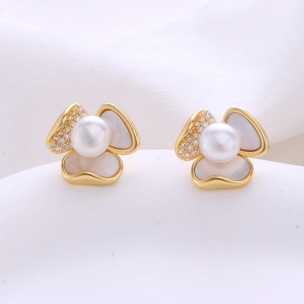Bông Tai Kim Bạc s925 Mặt Hoa 3D Hoa 3 Cánh Sang Trọng Đính Ngọc Trai Tự Nhiên MADAME HIEN PEARLS Cho Nữ BTN295