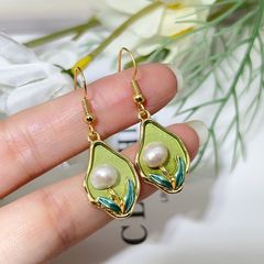 Designer Jewelry Bông Tai Kim Bạc s925 Tua Rua Tranh Sơn Dầu Nghệ Thuật Đính Ngọc Trai Tự Nhiên MADAME HIEN PEARLS BTN209
