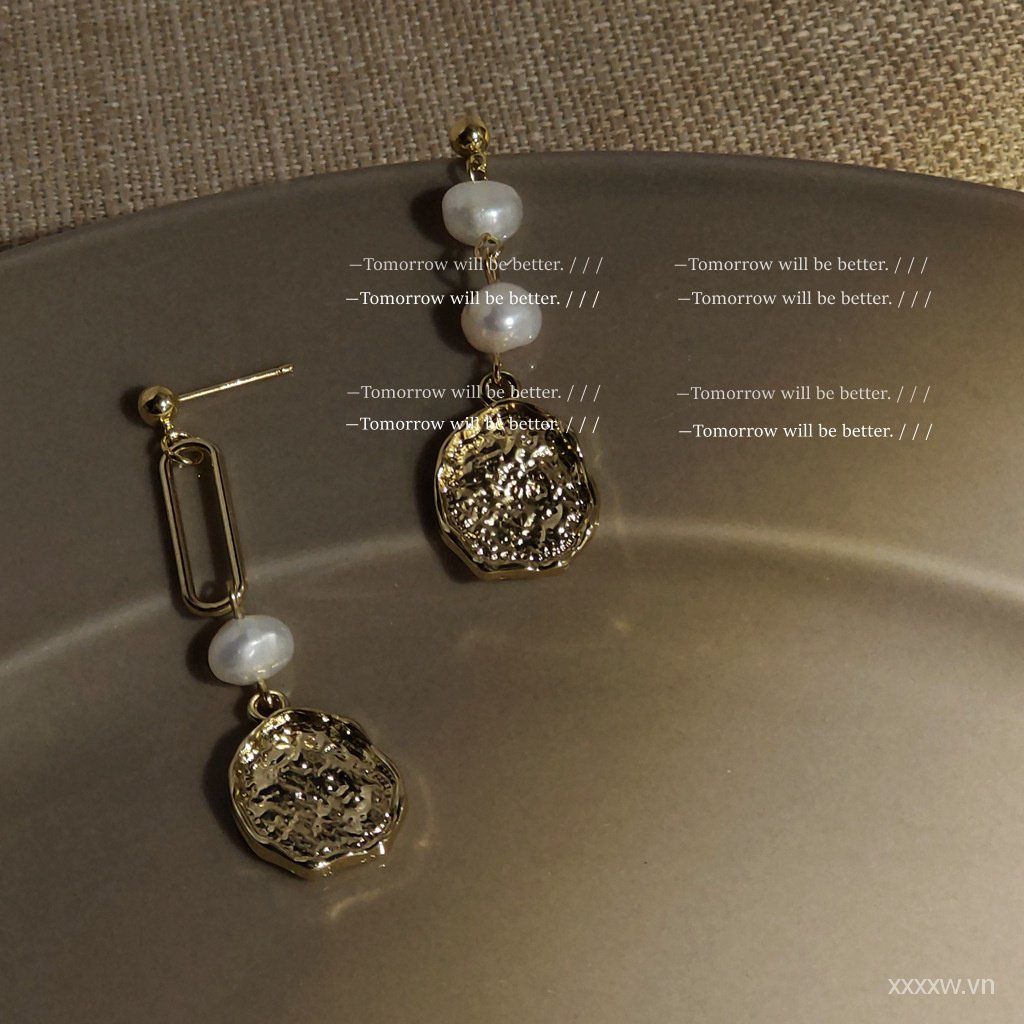 Khuyên Tai Kim Loại Đính Hạt Ngọc Trai Tua Rua Không Đối Xứng Phong Cách Hàn Quốc MADAME HIEN PEARLS BTB085