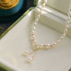 Vòng Cổ Hạt Gạo Mặt Vỏ Sò Đính Ngọc Trai Set Nút Hoa Vỏ Sò Trắng Madame Hien Pearls Cho Nữ CG007