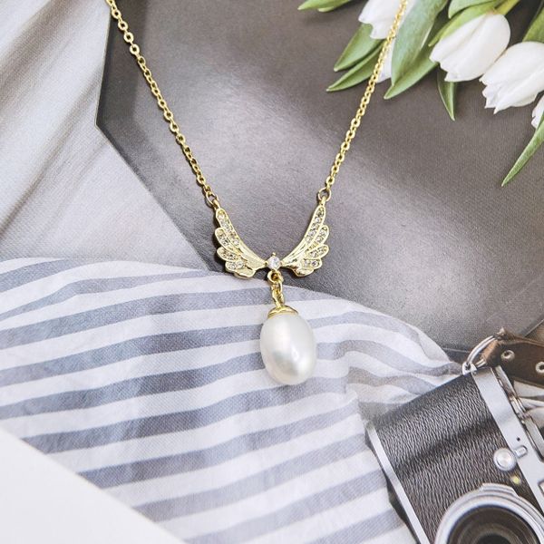 Vòng cổ 1 Hạt Ngọc Trai Giọt Nước Tự Nhiên Dáng Cánh Thiên Thần MADAME HIEN PEARLS