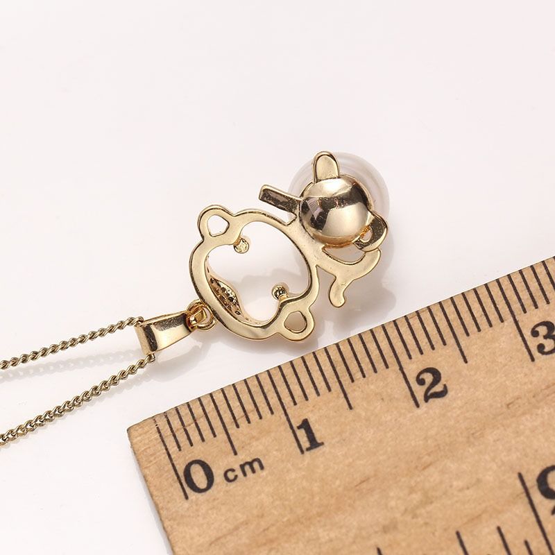 Mặt Dây Chuyền Vòng Cổ Dáng Khỉ Ôm Viên Ngọc Trai Tự Nhiên MADAME HIEN PEARLS Cho Nữ MN055