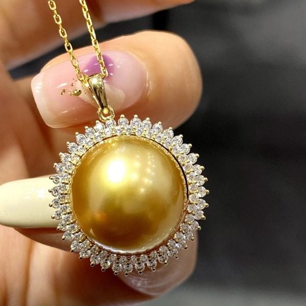 Mặt Dây Chuyền Ngọc Trai Tự Nhiên Hoa Hướng Dương MADAME HIEN PEARLS Sang Trọng Cho Nữ MN058