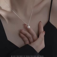 Dây Chuyền Bạc s925 Mặt Ngọc Trai Trắng Tròn Tự Nhiên 10mm Tối Giản MADAME HIEN PEARLS MT044
