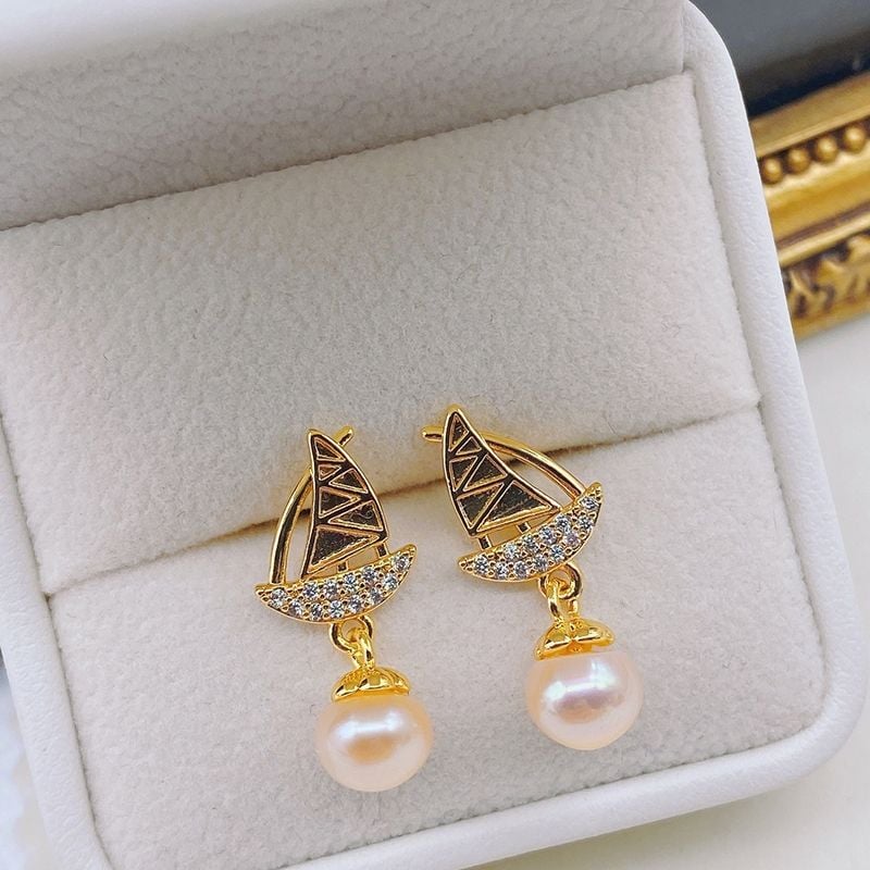Bông Tai Ngọc Trai Thuyền Thuận Buồm Xuôi Gió Quà Tặng May Mắn Đáng Yêu Đính Ngọc Trai Tự Nhiên MADAME HIEN PEARLS