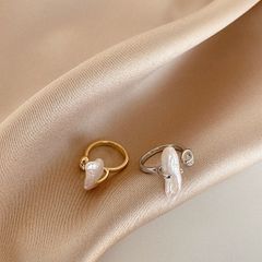 Nhẫn Hở Ngọc Trai Nước Ngọt Baroque Kiểu Dáng Độc Đáo Cool Ngầu Cá Tính NB011