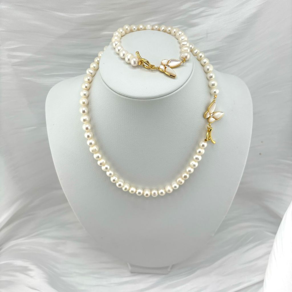 [Kèm Kiểm Định] Set Bộ Trang Sức Ngọc Trai Tròn Tự Nhiên 7-8mm AAA Khoá OT Mặt Bướm Gồm Vòng cổ Choker Và Vòng Tay MADAME HIEN PEARLS SCT018