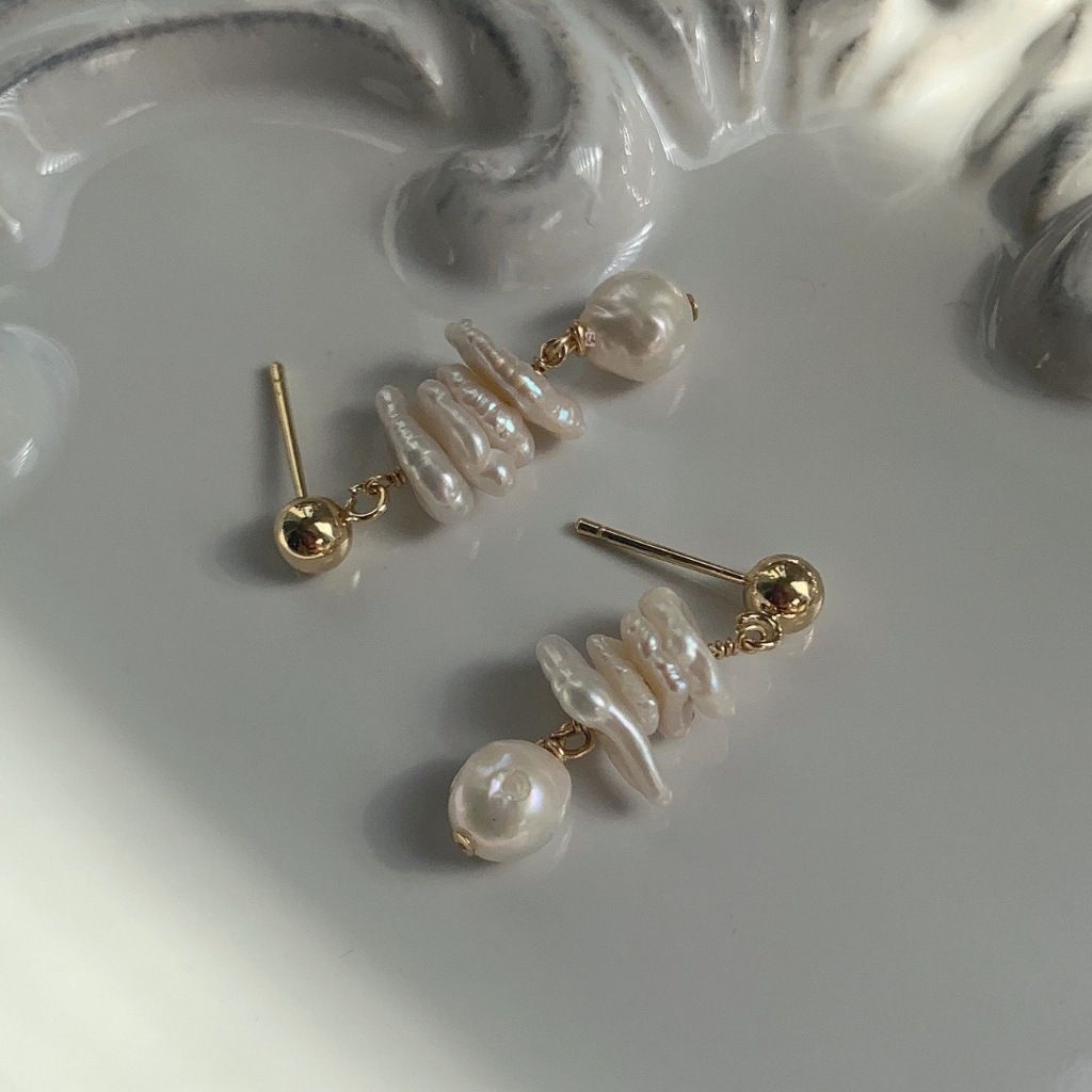 Designer Jewelry Bông Tai Thiết Kế Ngọc Trai Keshi Phối Tua Rua 1 Hạt Dị MADAME HIEN PEARLS Thời Trang Pháp BTB072