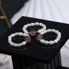 Nhẫn Chuỗi Ngọc Trai Tự Nhiên Hạt Gạo Nhí Mặt Hồng Ngọc MADAME HIEN PEARLS NG006