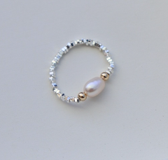 Nhẫn Mặt 1 Hạt Ngọc Trai Dáng Gạo Tự Nhiên Phối Bạc Vỡ Đáng Yêu MADAME HIEN PEARLS NG009