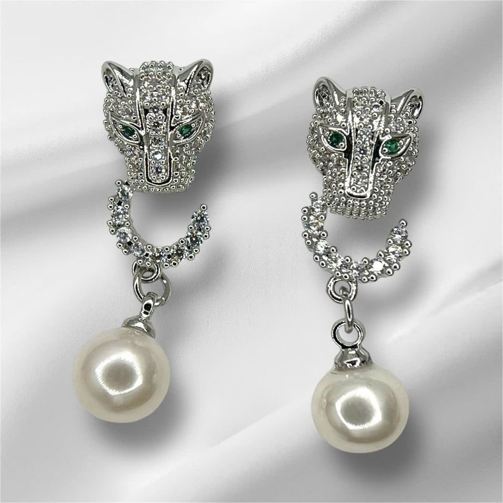 Bông Tai Ngọc Trai Tự Nhiên Mặt Đầu Báo Đính Pha Lê Cá Tính Sang Trọng MADAME HIEN PEARLS BTT116